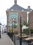 908256 Gezicht op de zijgevel van het pand Wijde Begijnestraat 1 te Utrecht, met de recent aangebrachte muurschildering ...